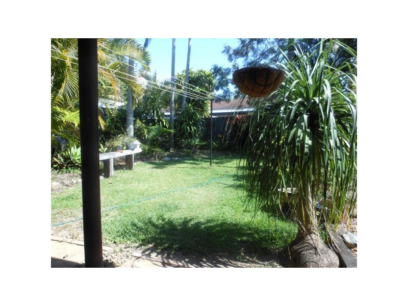 1 Boden Street, Bucasia QLD 4750