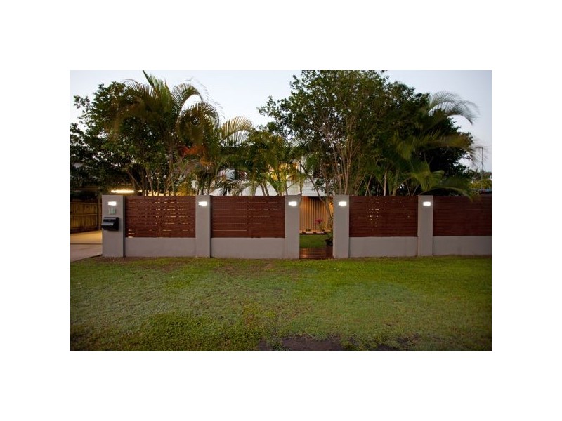 15 Brampton Avenue, Bucasia QLD 4750