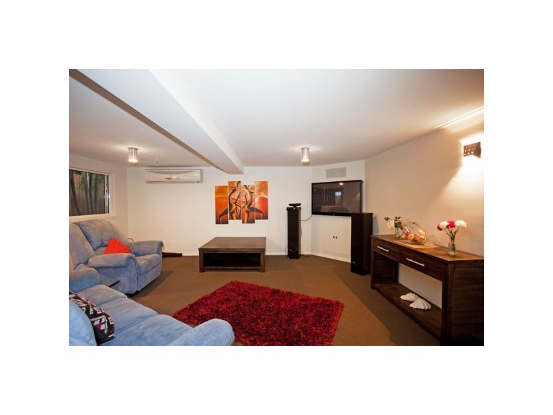 15 Brampton Avenue, Bucasia QLD 4750