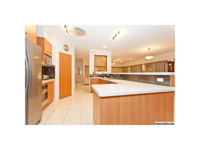 33 Panorama Drive, Nambour QLD 4560