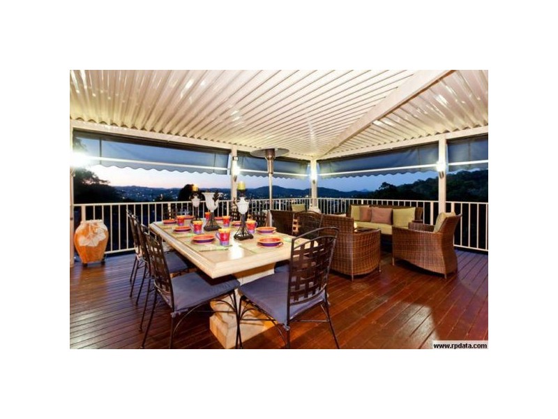 33 Panorama Drive, Nambour QLD 4560