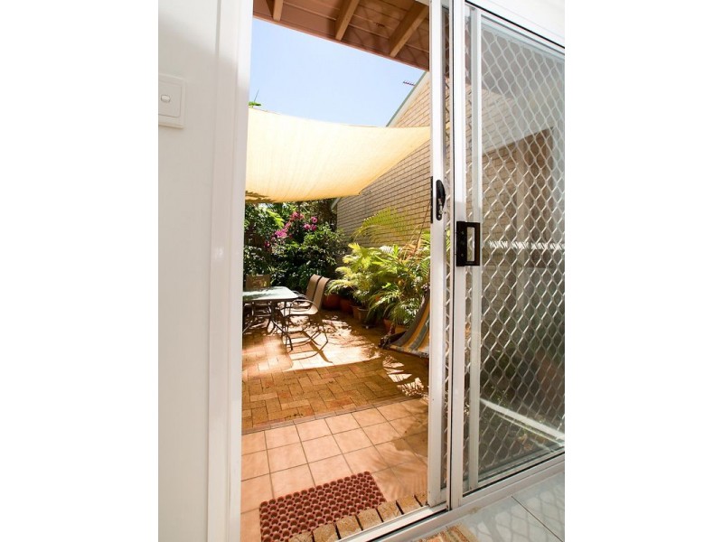 1/58 Waverley Street, Bucasia QLD 4750