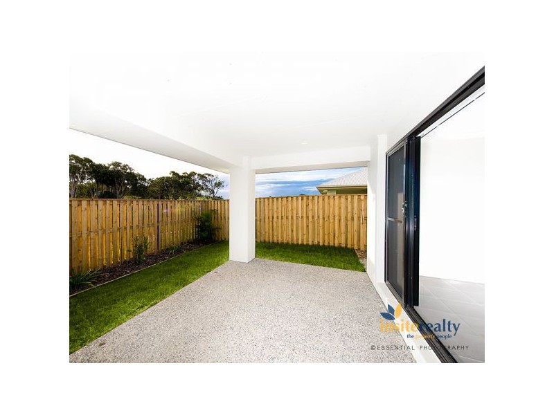 34 Trinity Parade, Blacks Beach QLD 4740