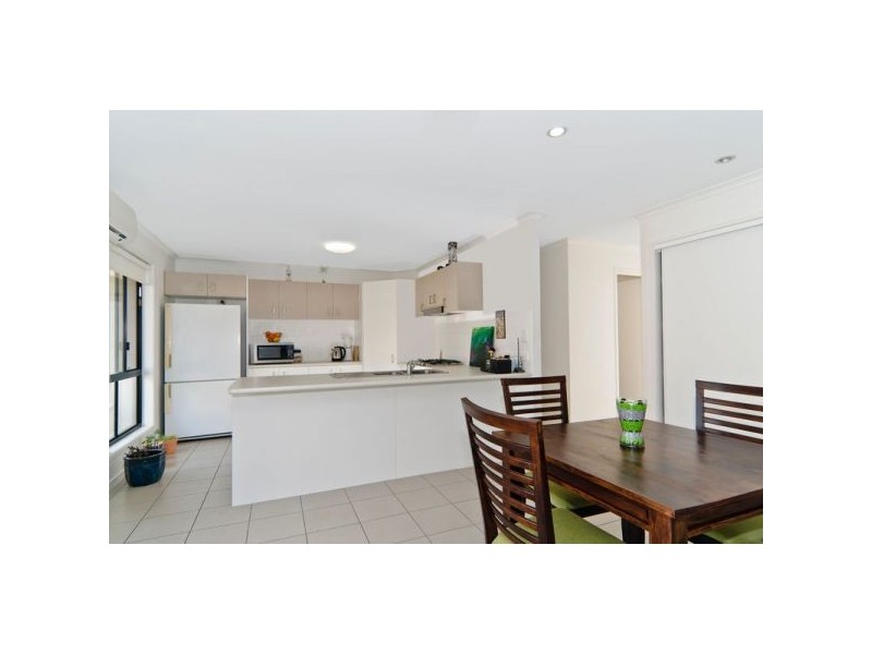 27 Red Cedar Street, Sippy Downs QLD 4556