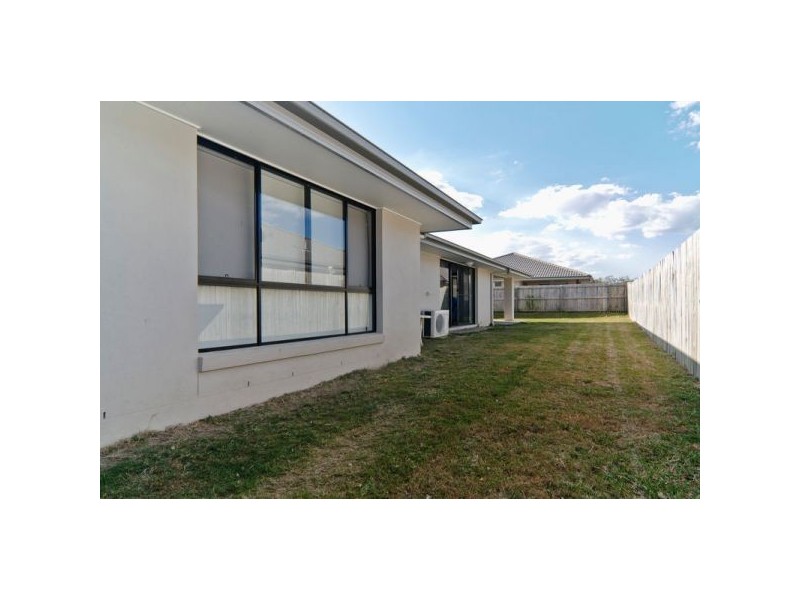 27 Red Cedar Street, Sippy Downs QLD 4556