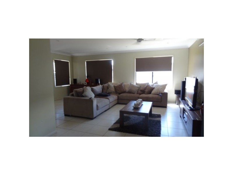 32 Stone Drive, Bucasia QLD 4750