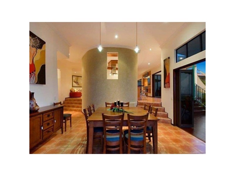 2 Le-Claire Place, Buderim QLD 4556