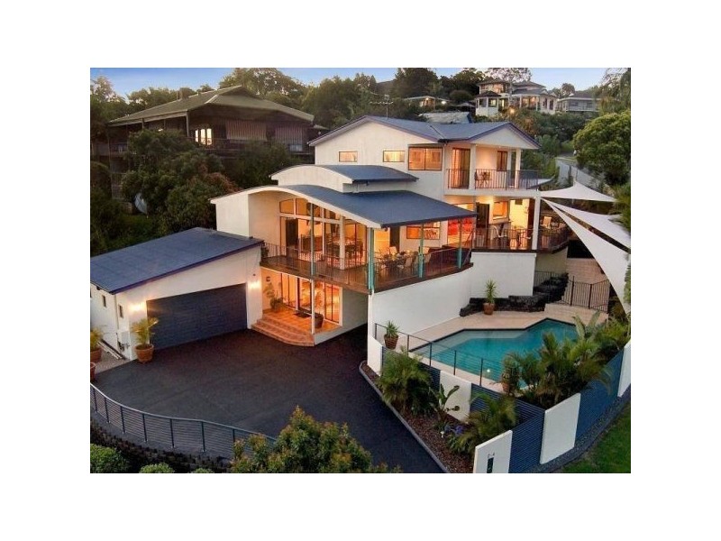 2 Le-Claire Place, Buderim QLD 4556