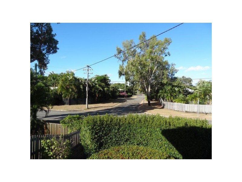 21 Edmonds Street, Bucasia QLD 4750