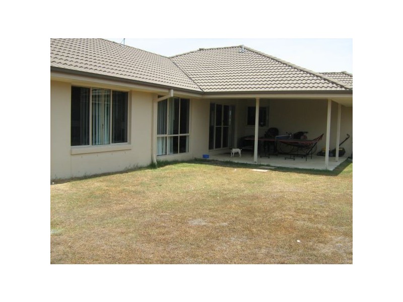 7 Burrows Street, Sippy Downs QLD 4556