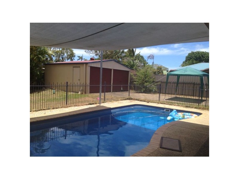 12 Leticia Street, Bucasia QLD 4750