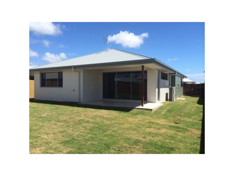 7 Bribie Place, Mountain Creek QLD 4557