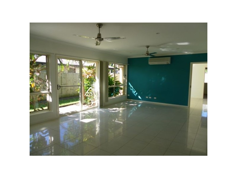 30 Riveroak Way, Sippy Downs QLD 4556