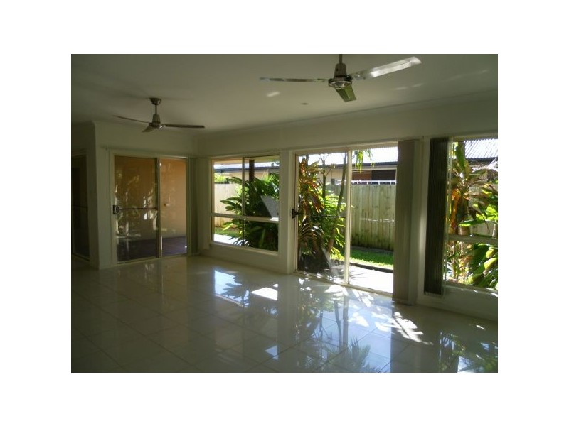 30 Riveroak Way, Sippy Downs QLD 4556