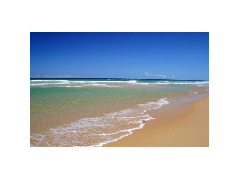7 Yakola Pde, Alexandra Headland QLD 4572