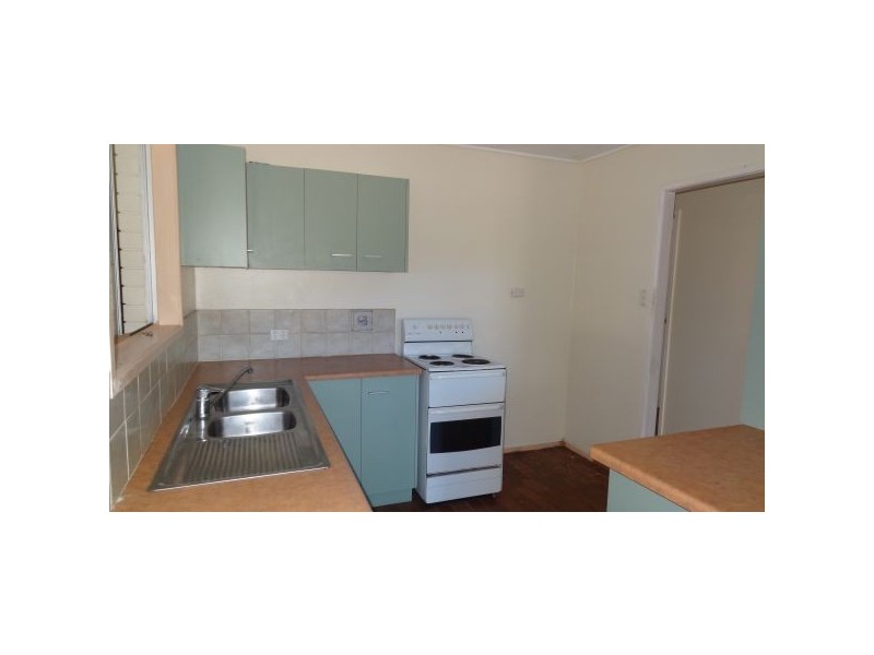 43 Edmonds Street, Bucasia QLD 4750