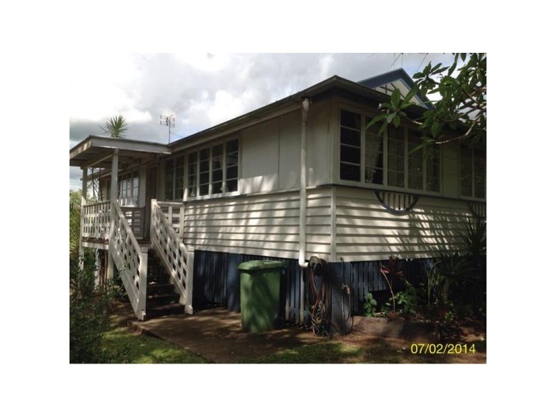 2/15 Magnolia St, Nambour QLD 4560