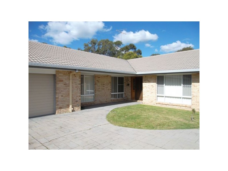 4 Gymea Court, Mountain Creek QLD 4557