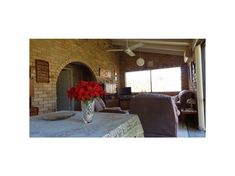 20 Elizabeth Drive, Bucasia QLD 4750