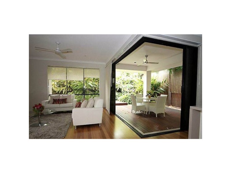 13 Waratah Crescent, Springfield Lakes QLD 4300