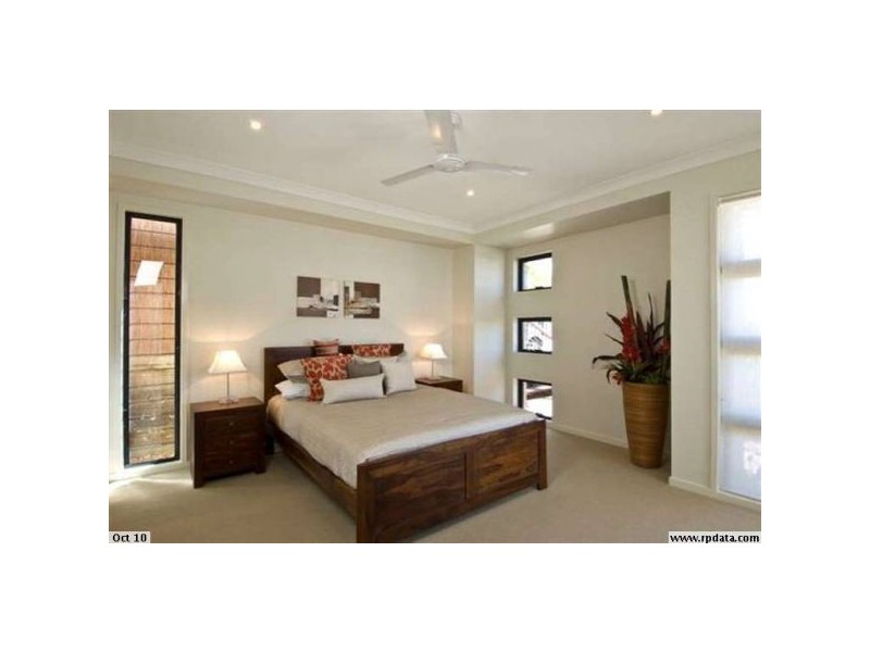 13 Waratah Crescent, Springfield Lakes QLD 4300
