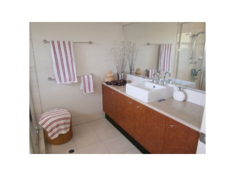 10 Petrale Court, Mountain Creek QLD 4557