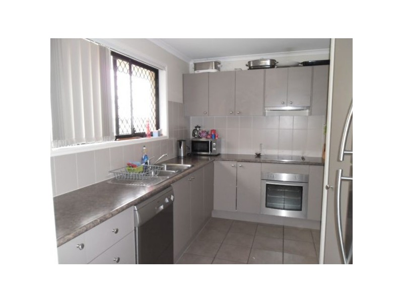 9 Wisteria St, Sippy Downs QLD 4556