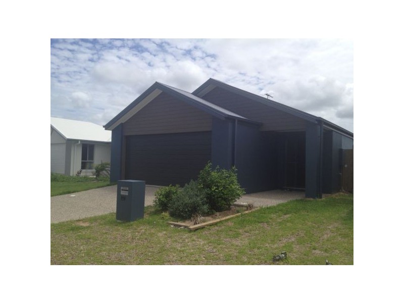 151 Whitehaven Drive, Blacks Beach QLD 4740