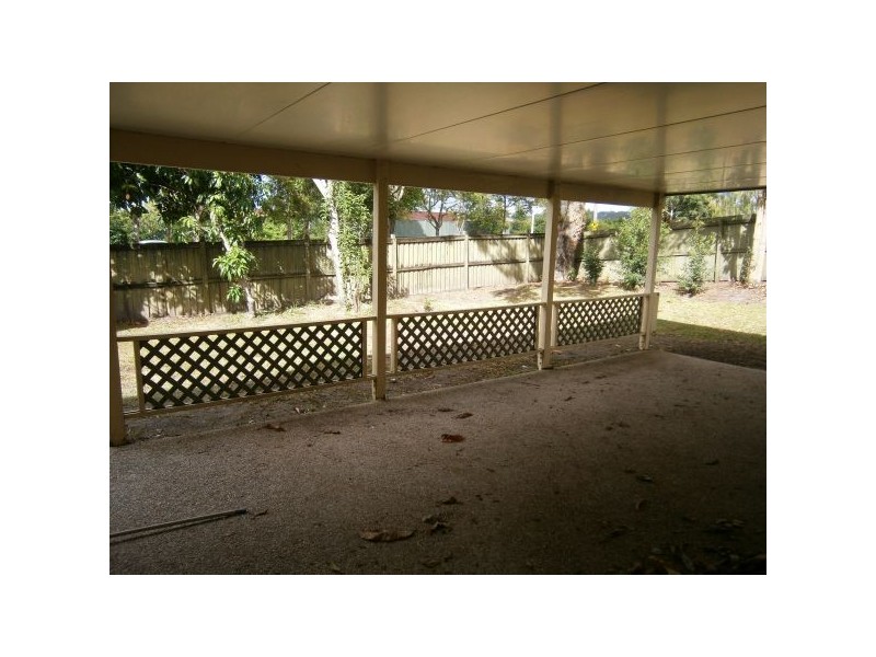 4 Sorbonne Close, Sippy Downs QLD 4556