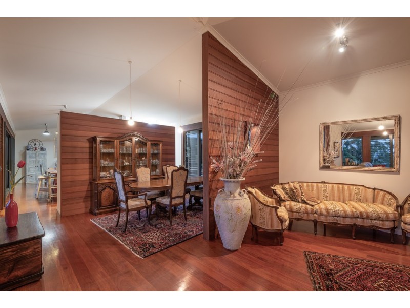 393 Sunrise Road, Tinbeerwah QLD 4563