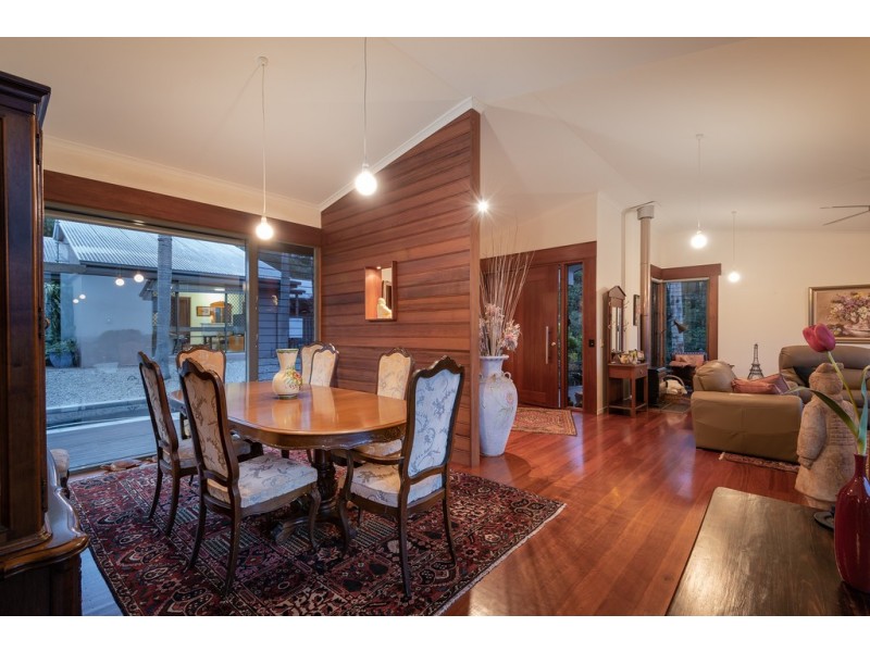 393 Sunrise Road, Tinbeerwah QLD 4563