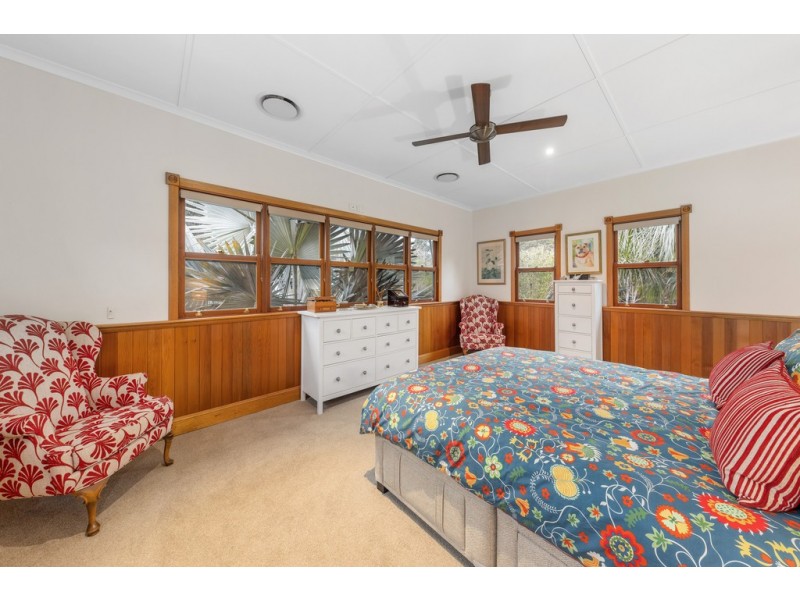 10 Flooded Gum Place, Black Mountain QLD 4563