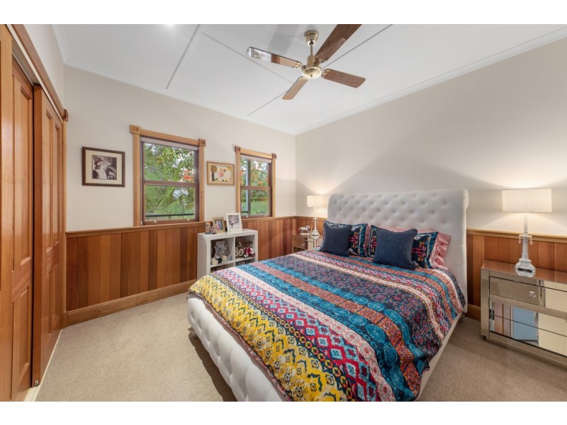 10 Flooded Gum Place, Black Mountain QLD 4563