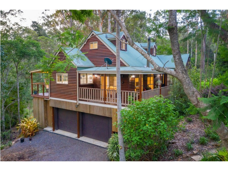 55 Kamala Drive, Lake Macdonald QLD 4563