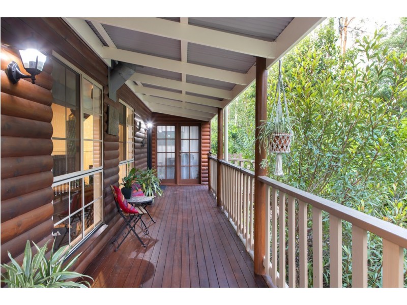 55 Kamala Drive, Lake Macdonald QLD 4563