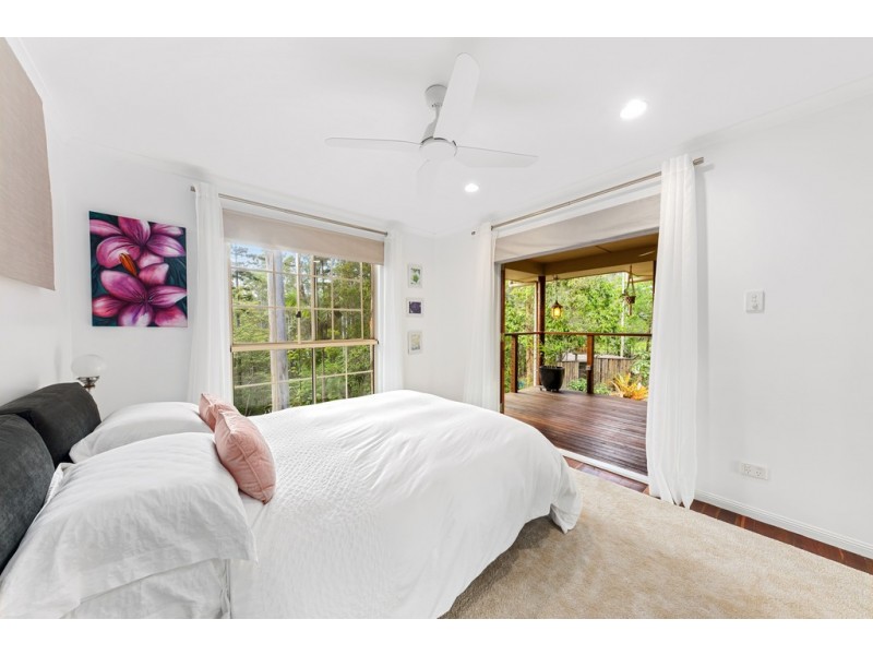 55 Kamala Drive, Lake Macdonald QLD 4563