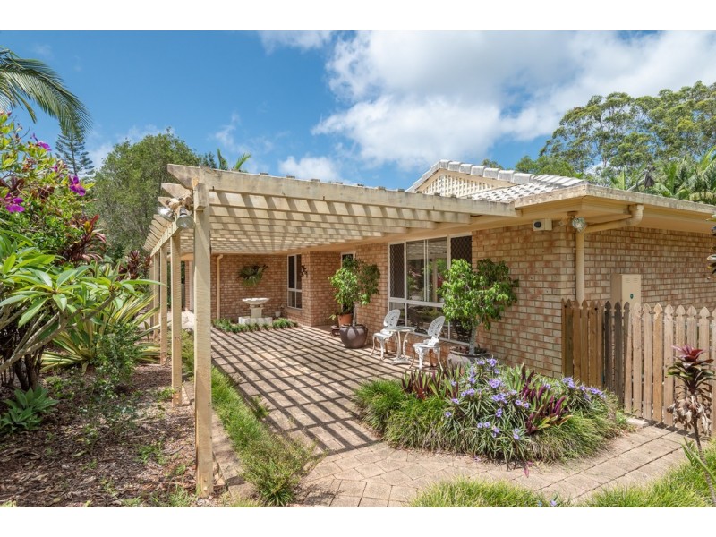 1 Woodhaven Way, Cooroibah QLD 4565