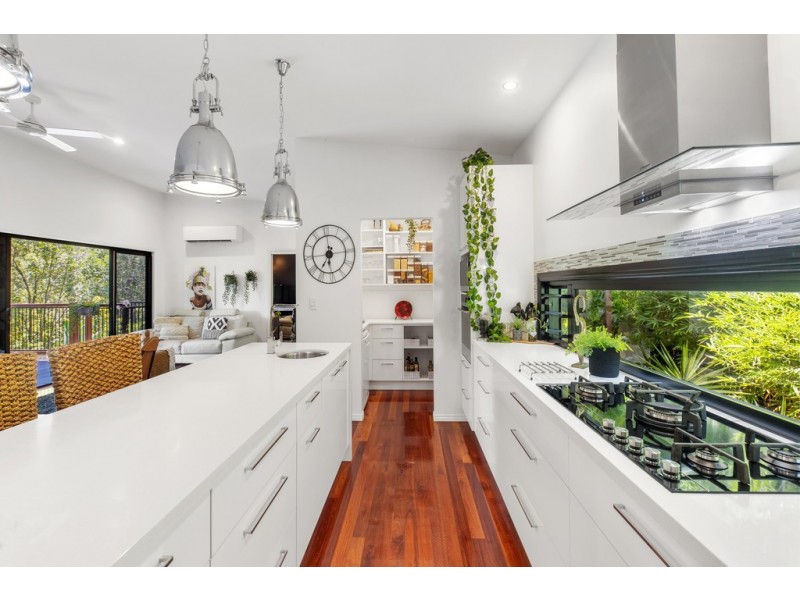 75 Jocelyn Drive, Eumundi QLD 4562