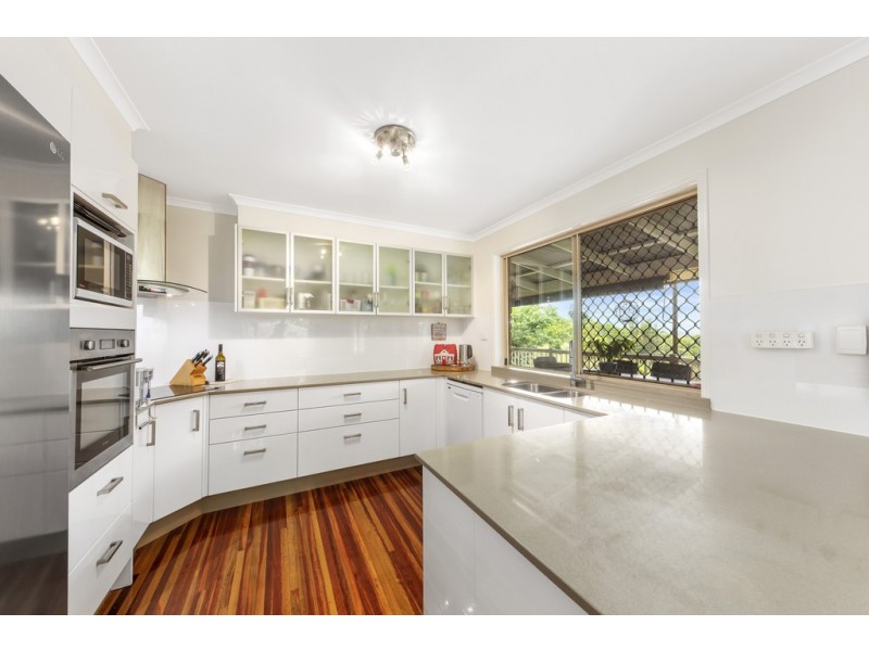 224 Ocean View Road, Cooroy QLD 4563