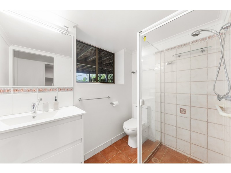 224 Ocean View Road, Cooroy QLD 4563