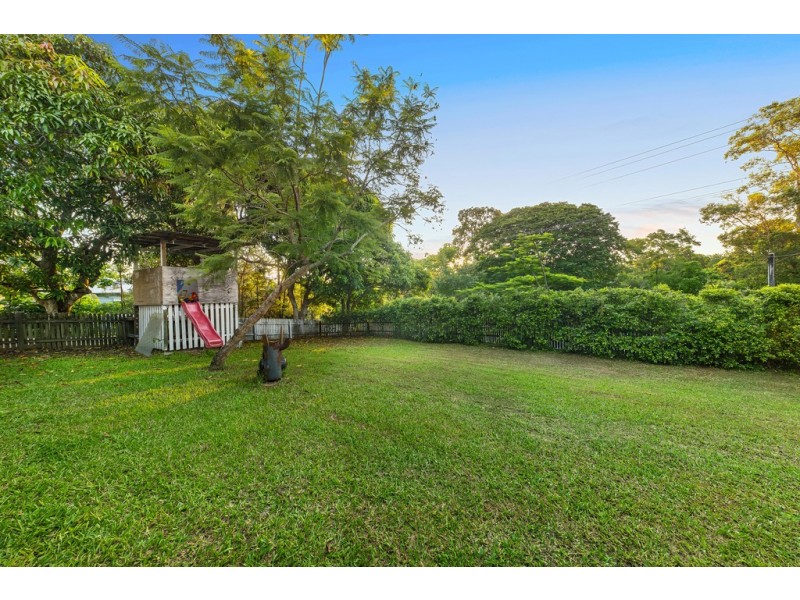 38 Lake Macdonald Drive, Cooroy QLD 4563