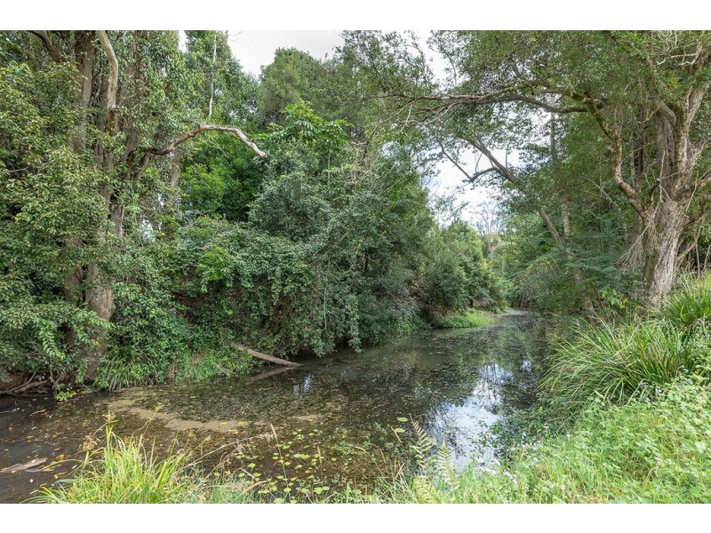 64 Leggetts Loop, Kin Kin QLD 4571