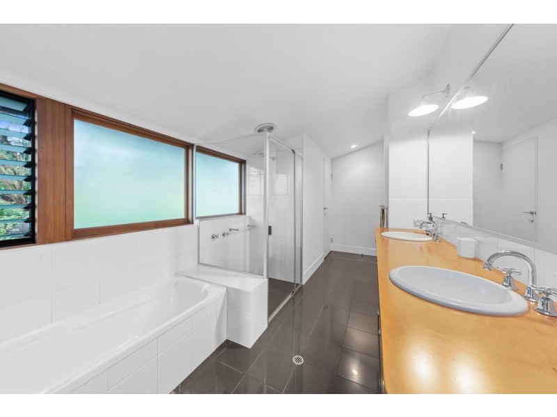 139 Valley Drive, Doonan QLD 4562