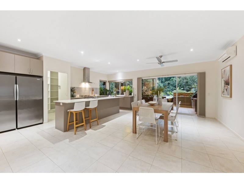 55 Highfield Rise, Pomona QLD 4568