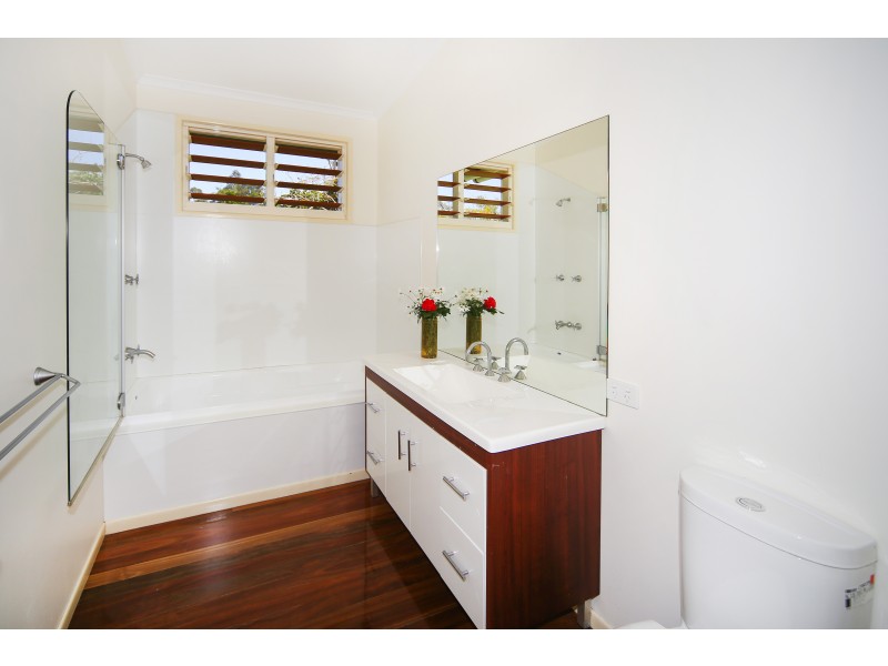 549 Tablelands Road, Cooran QLD 4569