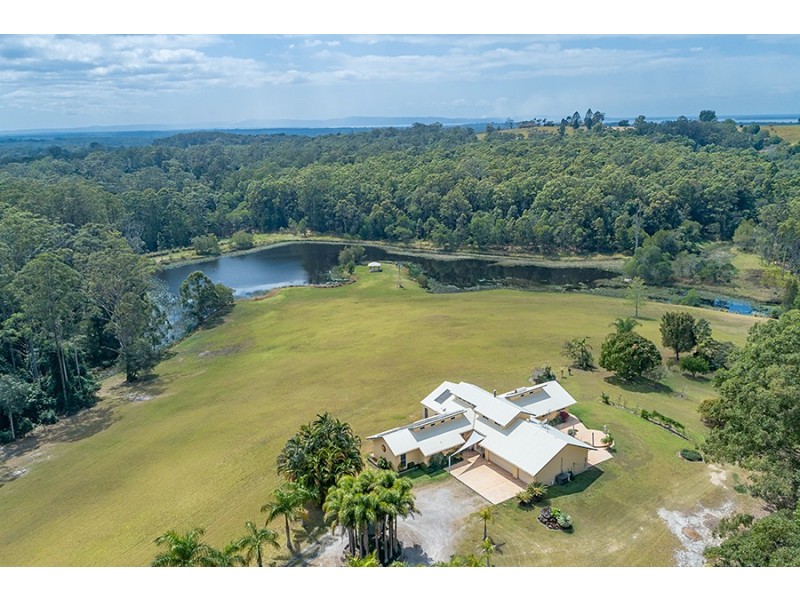 143 Davis Road, Cootharaba QLD 4565