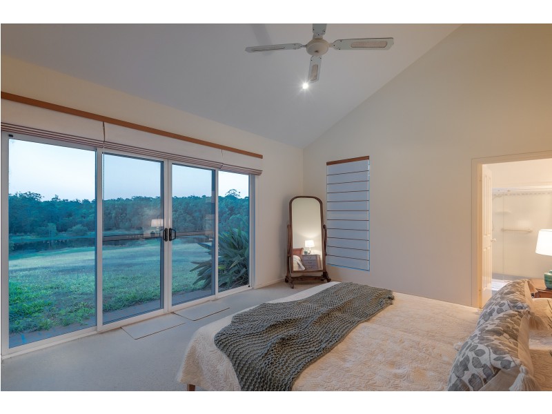 143 Davis Road, Cootharaba QLD 4565