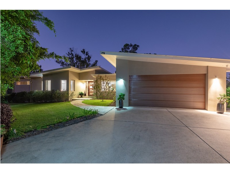 37 Arnlyn Court, Cooroy QLD 4563