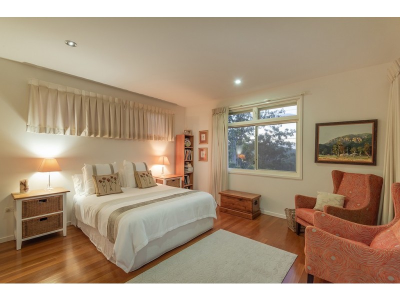 37 Arnlyn Court, Cooroy QLD 4563