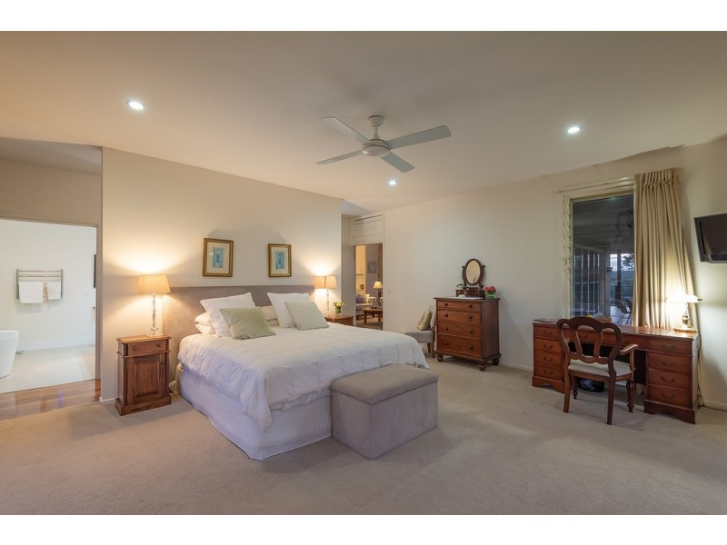 37 Arnlyn Court, Cooroy QLD 4563